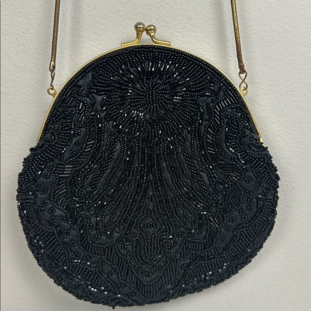 Vintage Black Silk Beaded Kiss Lock Clutch Purse